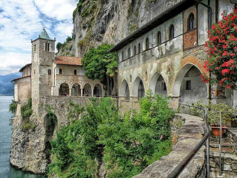 Appartamento Le Cascate 1° Piano Cittiglio Exteriör bild